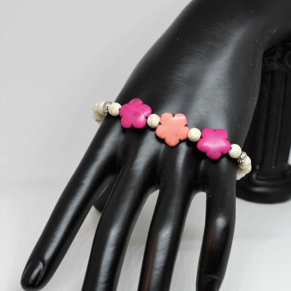Plus size, colorful turquoise bracelet